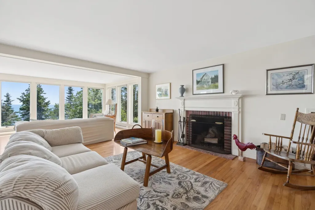 174 Pink Street Saint George ME 04860