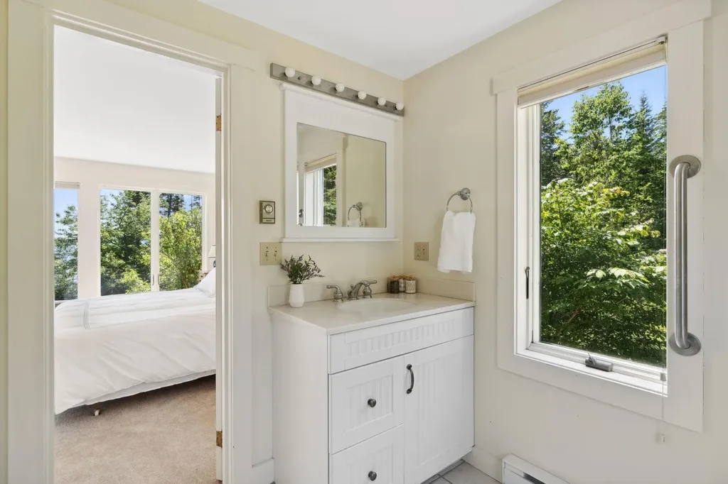 174 Pink Street Saint George ME 04860
