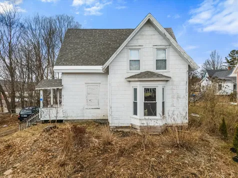 3 Noel Way Bucksport ME 04416