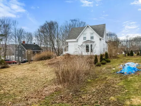 3 Noel Way Bucksport ME 04416