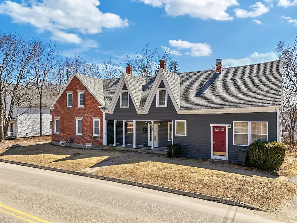 184 Highland Avenue Gardiner ME 04345