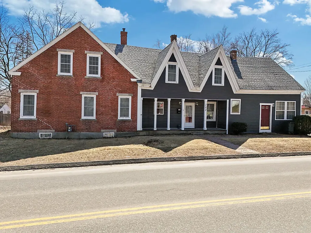 184 Highland Avenue Gardiner ME 04345