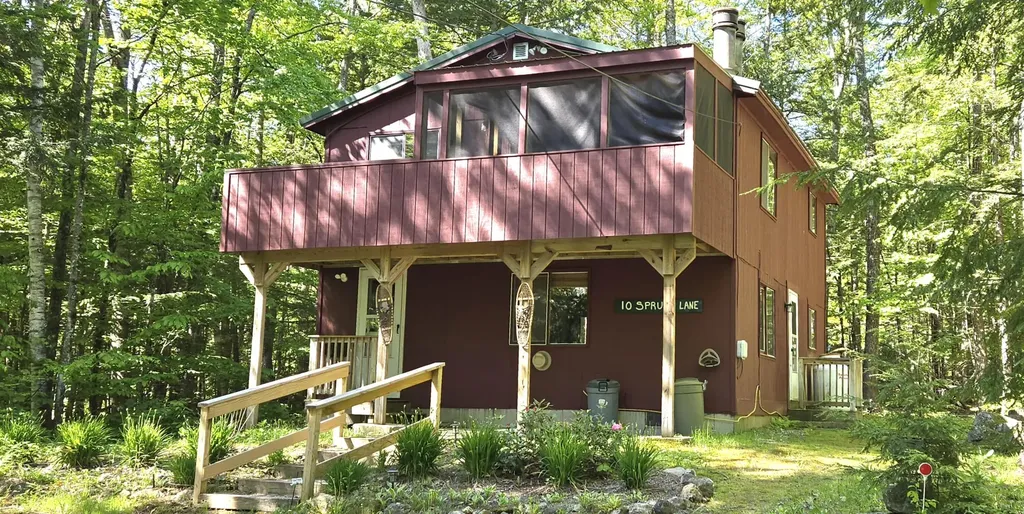 10 Spruce Lane Bridgton ME 04009