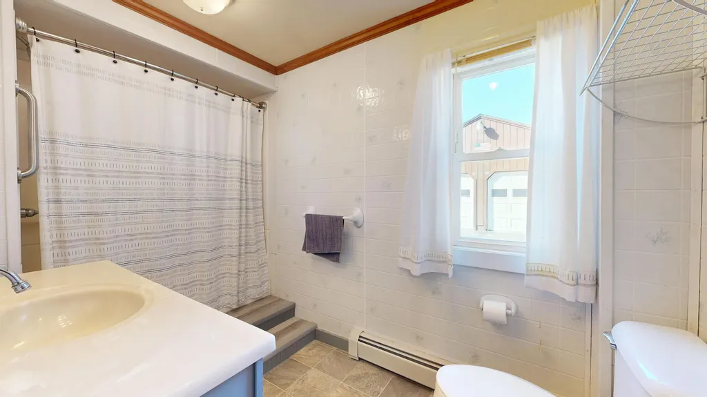 41 Middle Avenue Mexico ME 04257