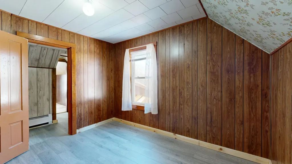41 Middle Avenue Mexico ME 04257