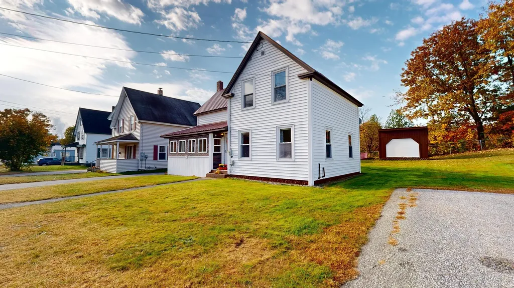 41 Middle Avenue Mexico ME 04257