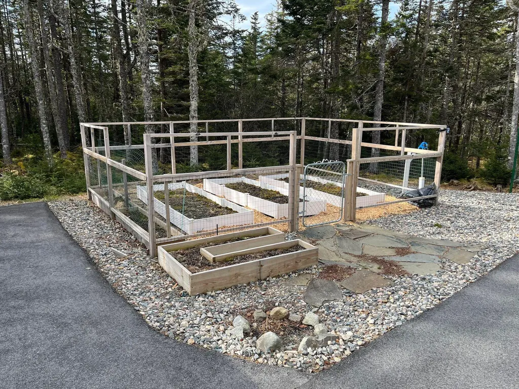 525 Yoho Head Road Machiasport ME 04655