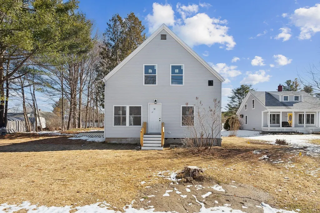 92 Grove Street Lewiston ME 04240