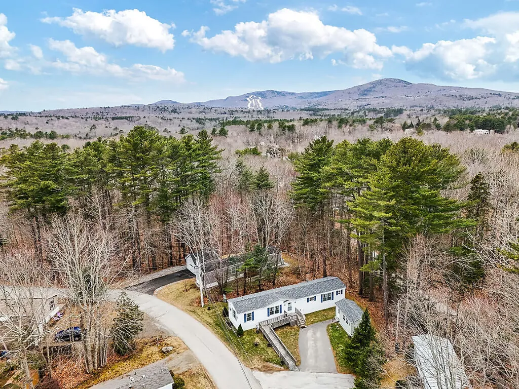 39 Mountainside Park Camden ME 04843