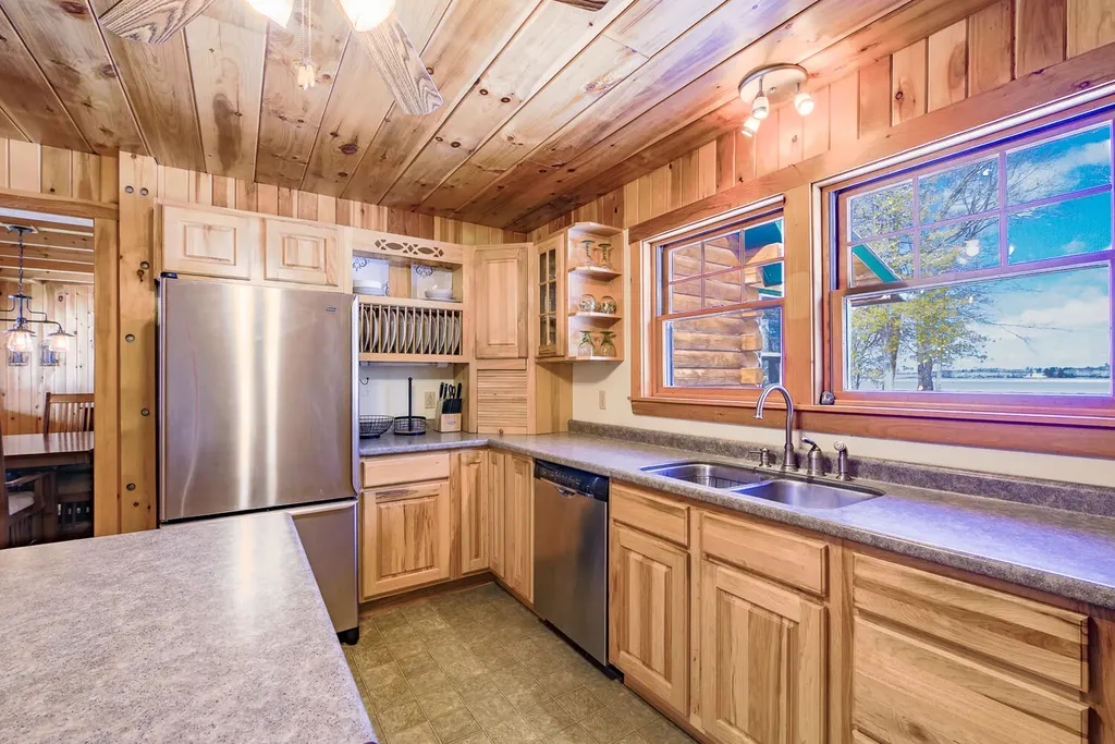 14 Hamstead Drive Newport ME 04953