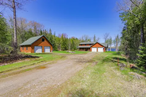 14 Hamstead Drive Newport ME 04953