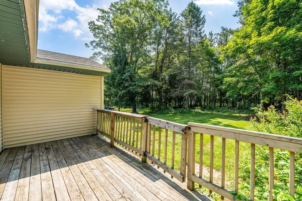 8 Sylvan Road Orono ME 04473