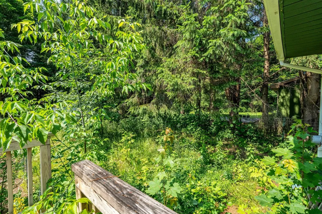 8 Sylvan Road Orono ME 04473