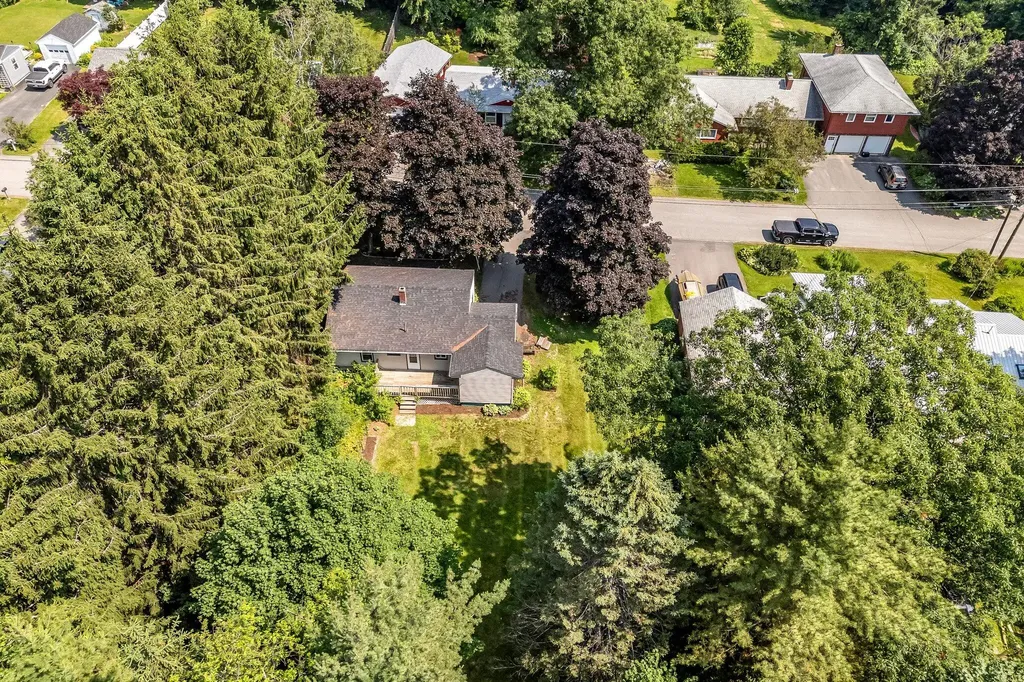 8 Sylvan Road Orono ME 04473