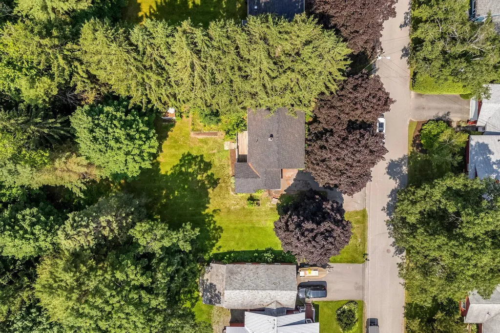 8 Sylvan Road Orono ME 04473