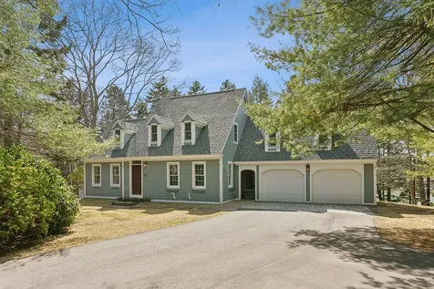 56 Headland Road Harpswell ME 04079