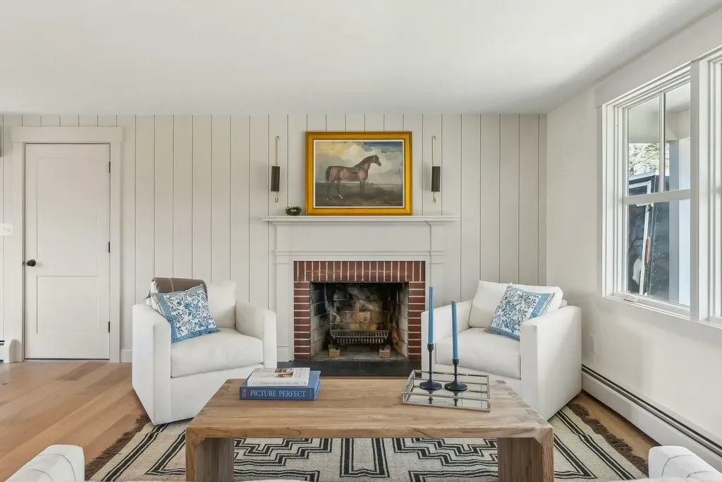 18 Almonte Avenue Yarmouth ME 04096