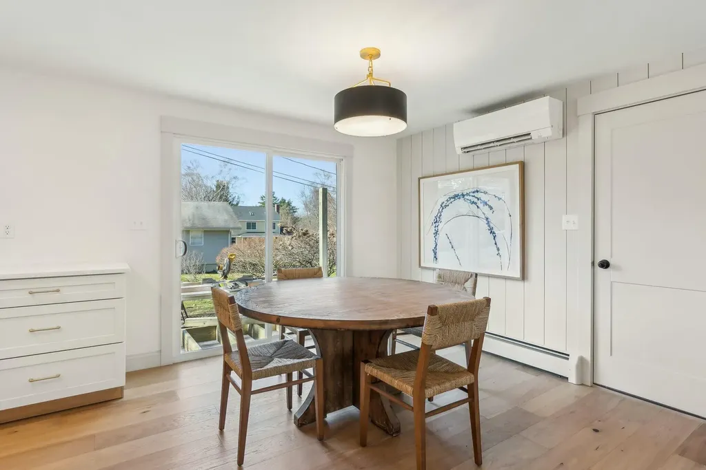 18 Almonte Avenue Yarmouth ME 04096