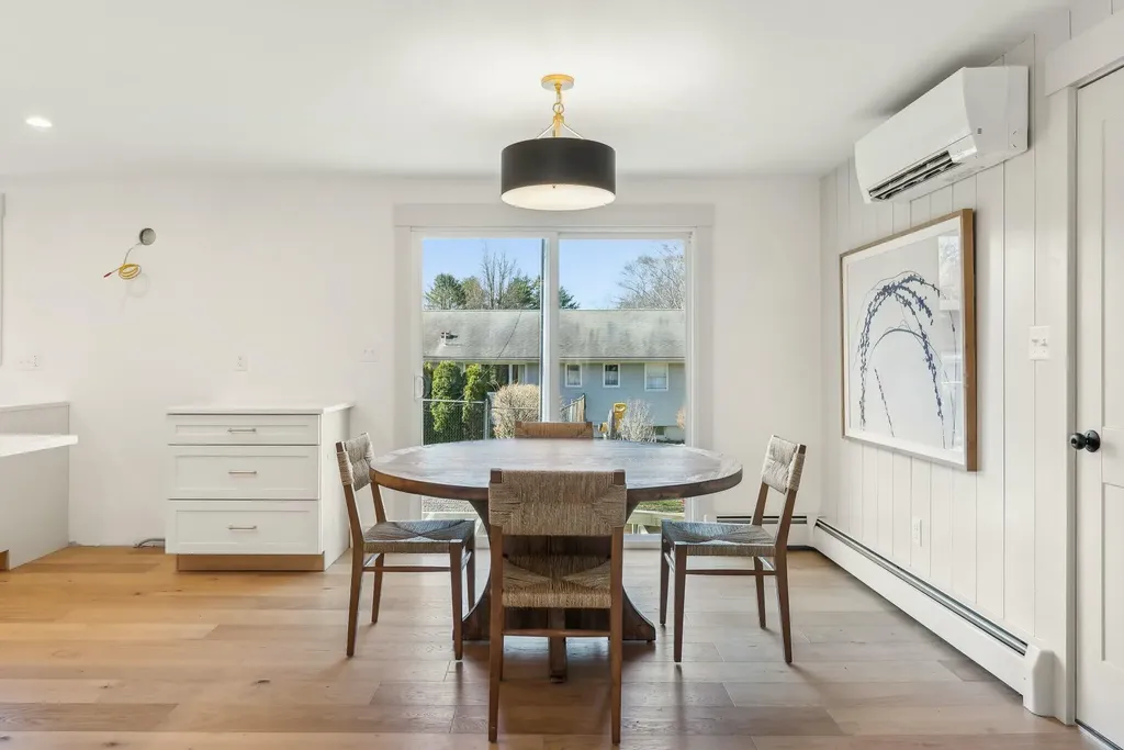 18 Almonte Avenue Yarmouth ME 04096