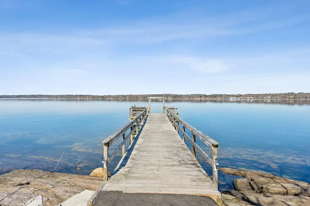 18 Almonte Avenue Yarmouth ME 04096