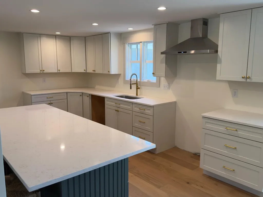 18 Almonte Avenue Yarmouth ME 04096