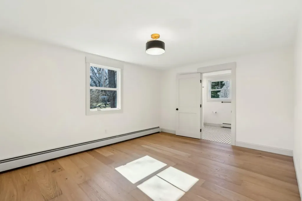 18 Almonte Avenue Yarmouth ME 04096