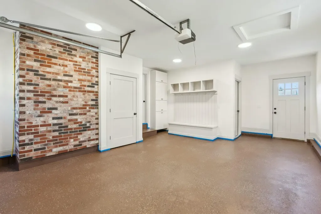18 Almonte Avenue Yarmouth ME 04096