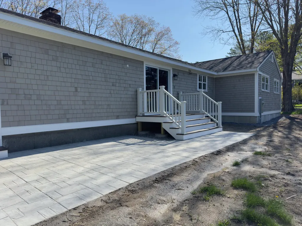 18 Almonte Avenue Yarmouth ME 04096