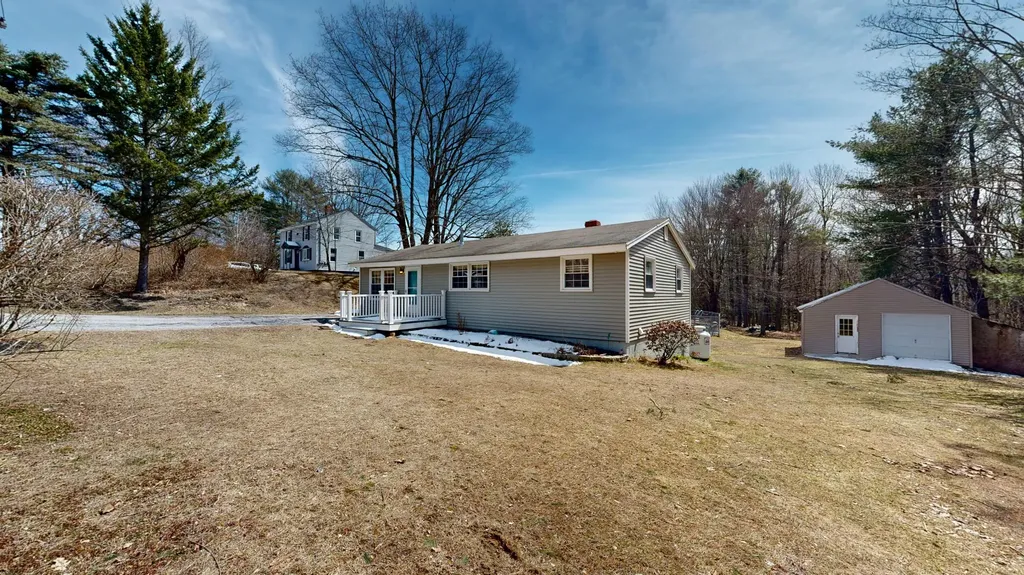 21 Main Street Greene ME 04236