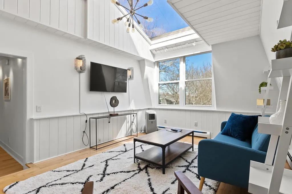 107 Emery Street Portland ME 04102