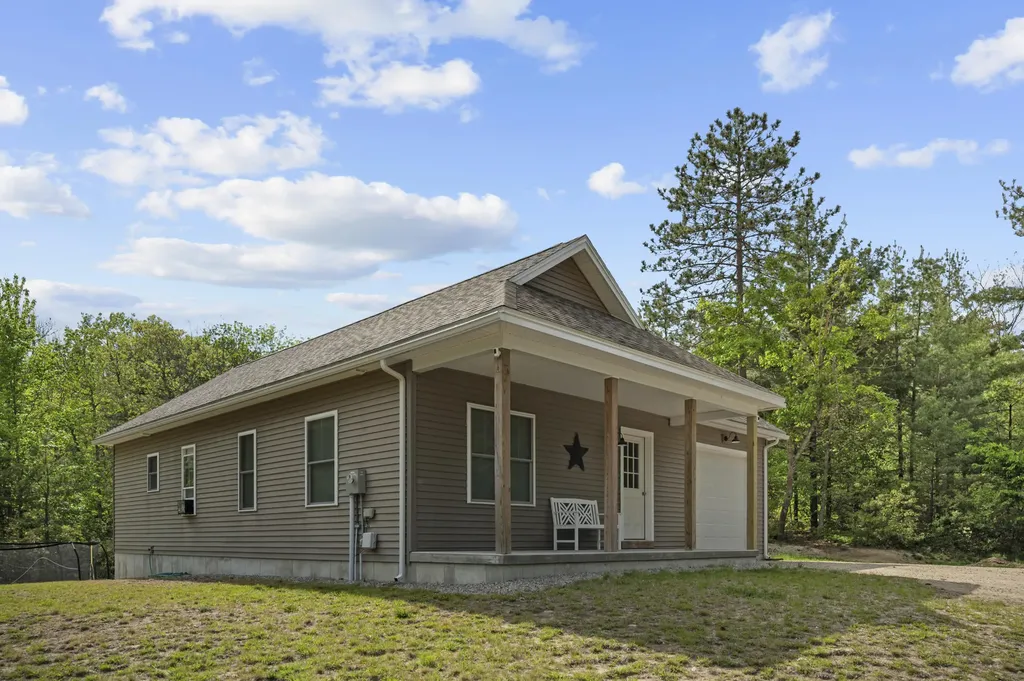 1 Oak Woods Drive Hiram ME 04041