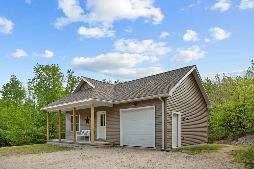 1 Oak Woods Drive Hiram ME 04041