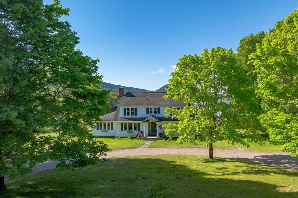 480 Sound Drive Mount Desert ME 04660