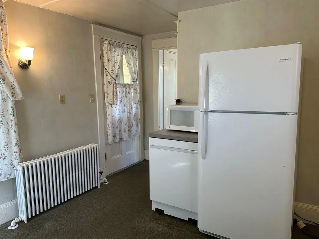 106 Thomas Hill Road Bangor ME 04401