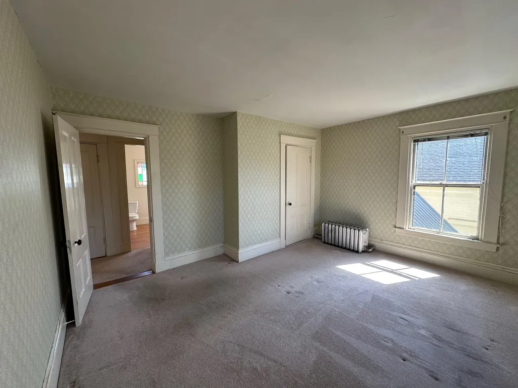 106 Thomas Hill Road Bangor ME 04401