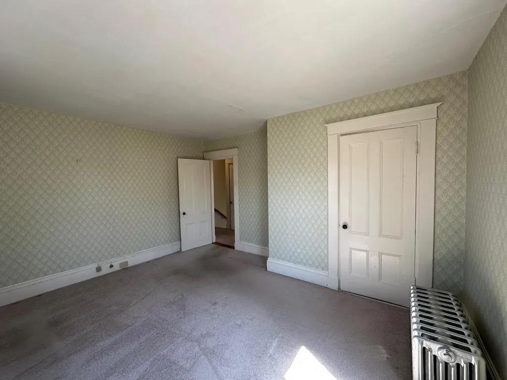 106 Thomas Hill Road Bangor ME 04401