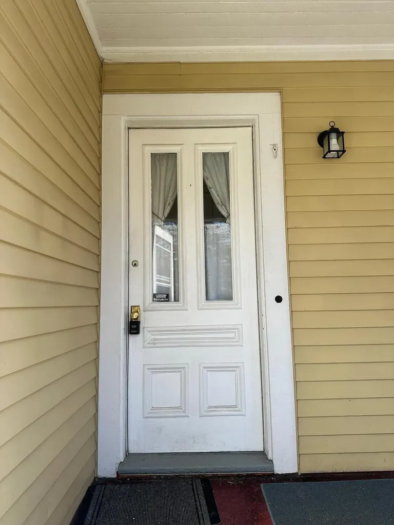 106 Thomas Hill Road Bangor ME 04401