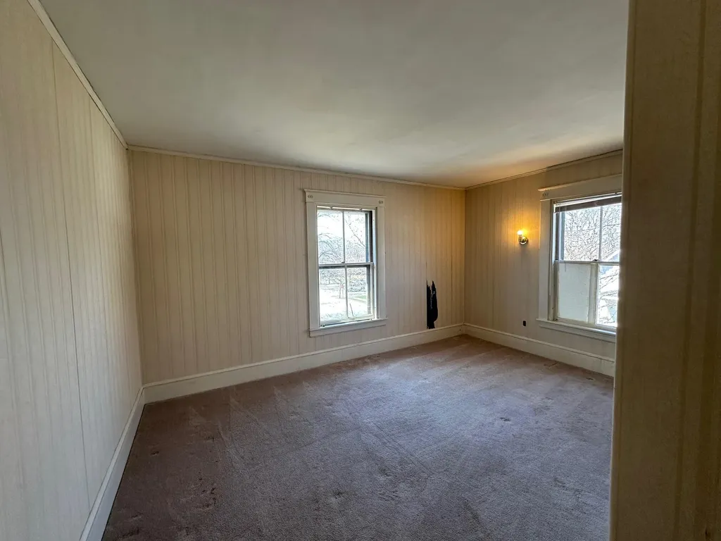 106 Thomas Hill Road Bangor ME 04401