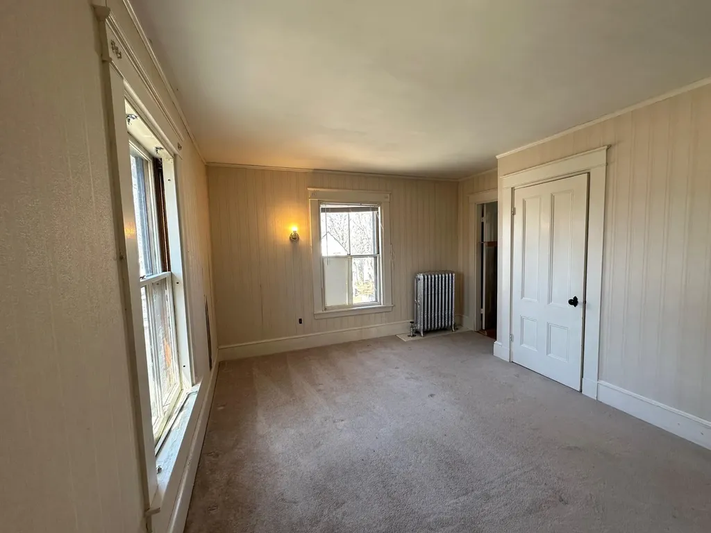 106 Thomas Hill Road Bangor ME 04401