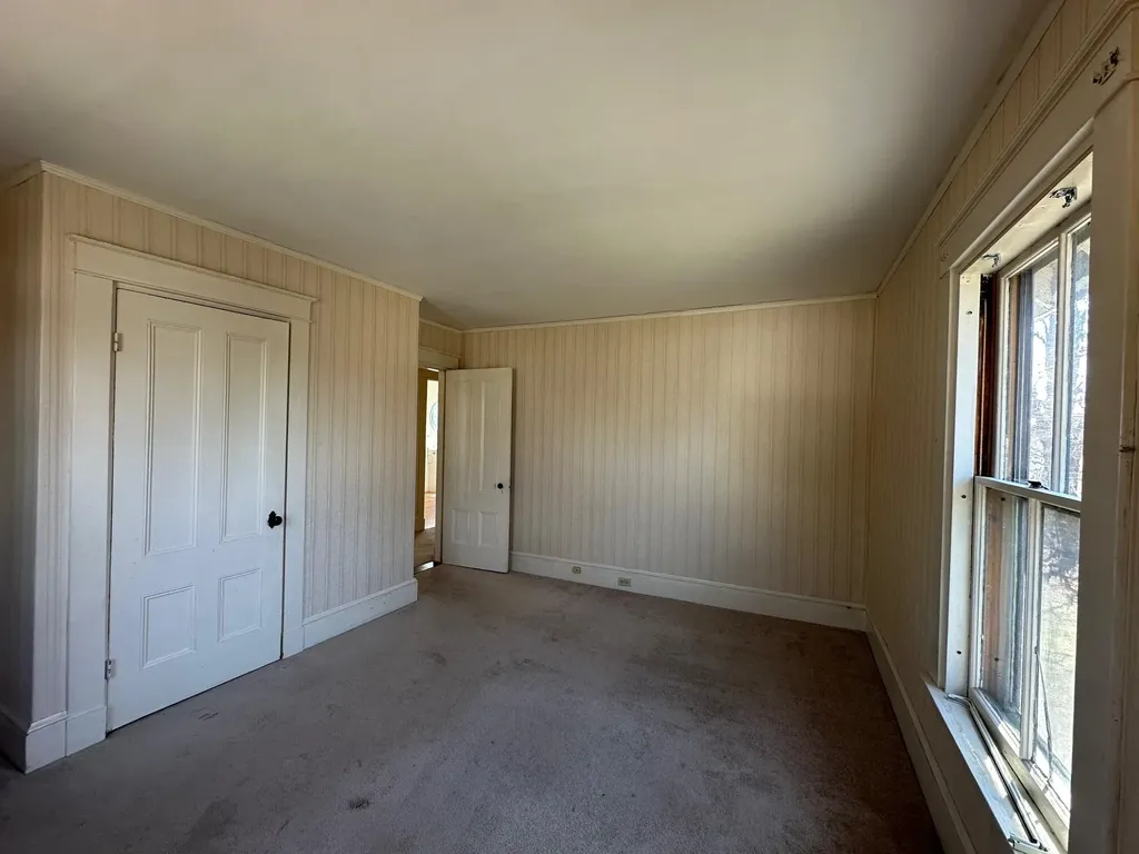 106 Thomas Hill Road Bangor ME 04401