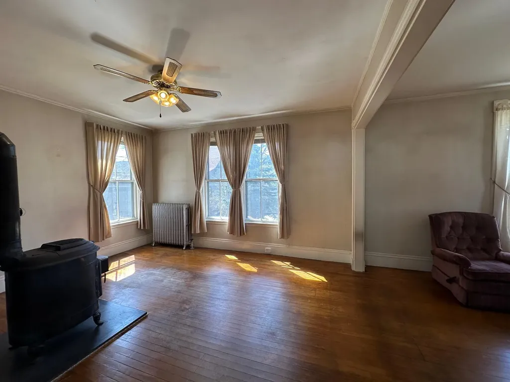 106 Thomas Hill Road Bangor ME 04401