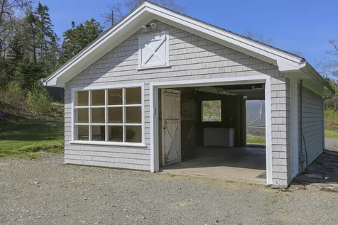 22 Bayview Drive Stockton Springs ME 04981