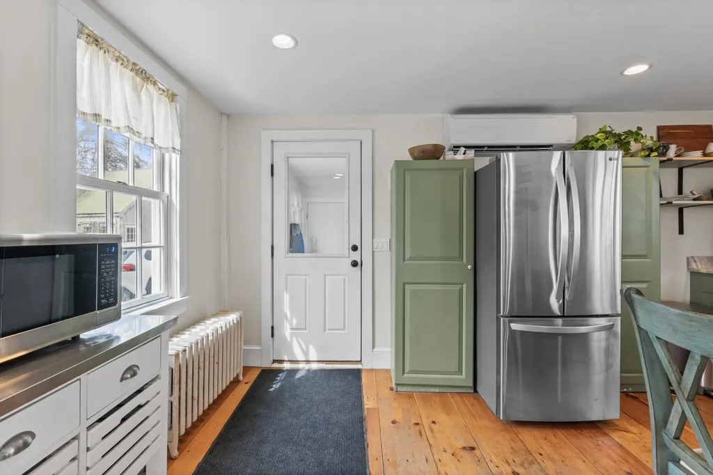 1520 Harpswell Neck Road Harpswell ME 04079