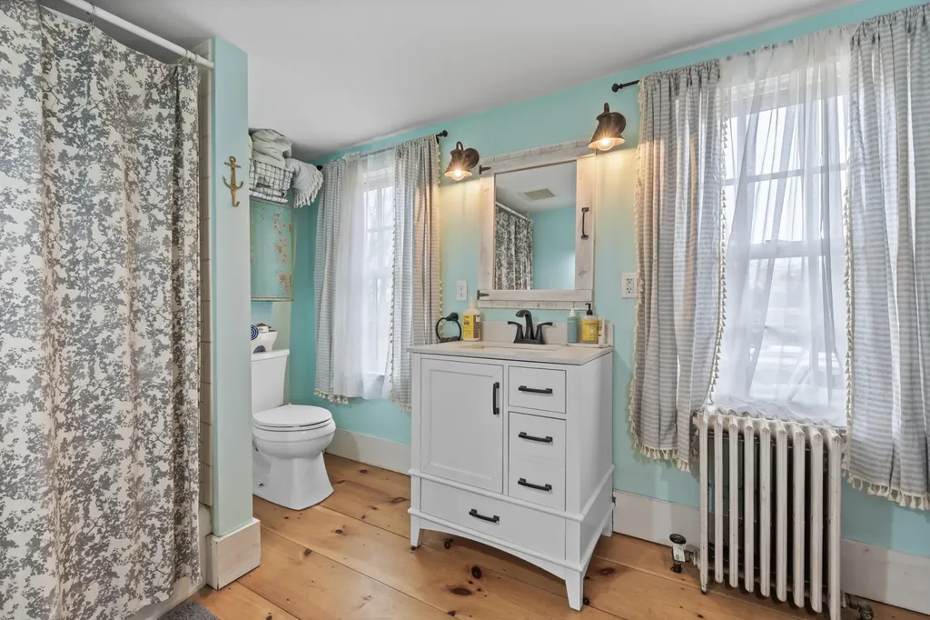 1520 Harpswell Neck Road Harpswell ME 04079