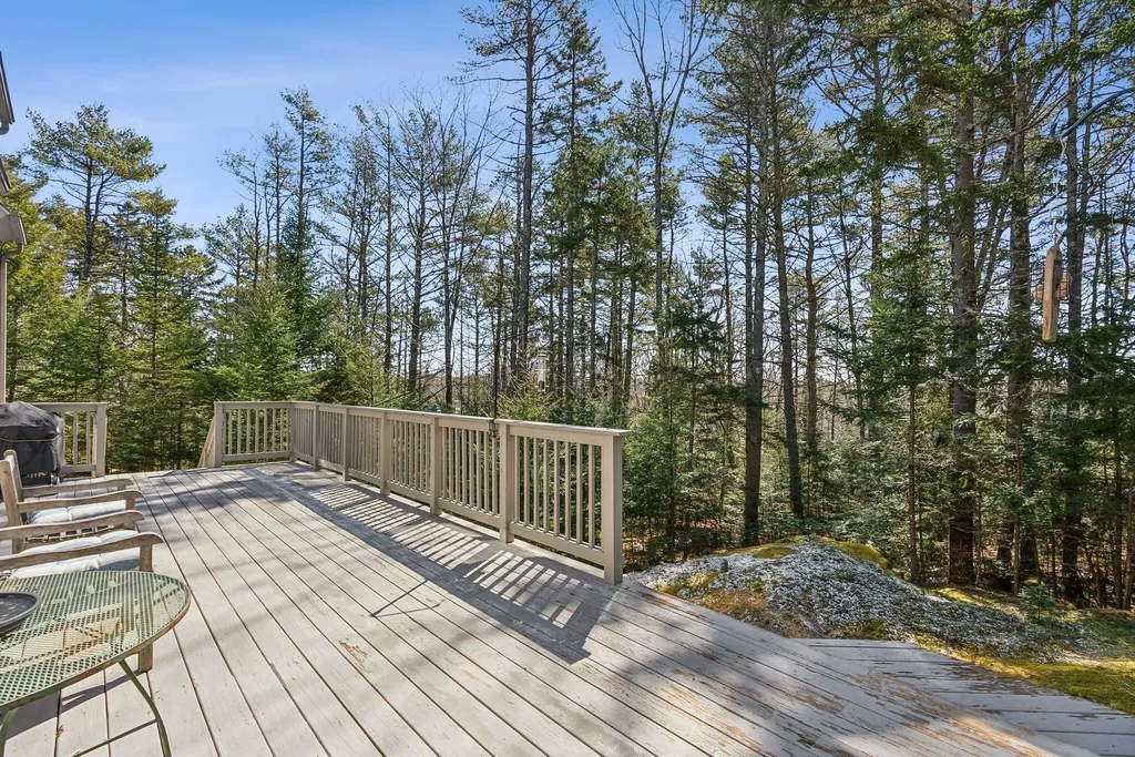 6 Scotch Pine Drive Freeport ME 04032