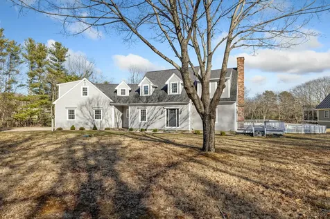 225 Beachwood Avenue Kennebunkport ME 04046