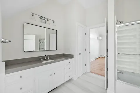 225 Beachwood Avenue Kennebunkport ME 04046
