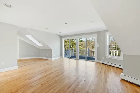 225 Beachwood Avenue Kennebunkport ME 04046