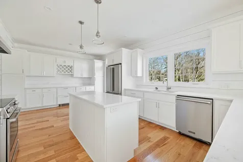 225 Beachwood Avenue Kennebunkport ME 04046