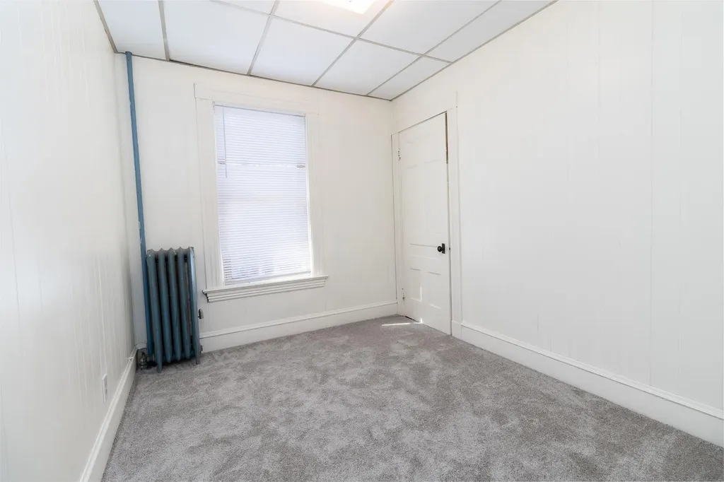15 Arch Avenue Lewiston ME 04240